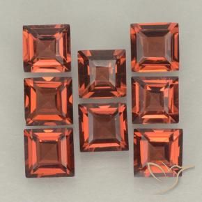 Gemas de Granate piropo Rojo medio natural de 3.42 ct, Cuadrado, VVS-VS