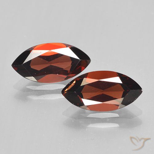 4.00ctw Natural Rojo oscuro Granate piropo, Marquesa, VVS-VS