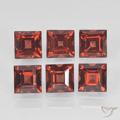 2.84ctw Natural Rojo medio Granate piropo, Cuadrado, VVS-VS