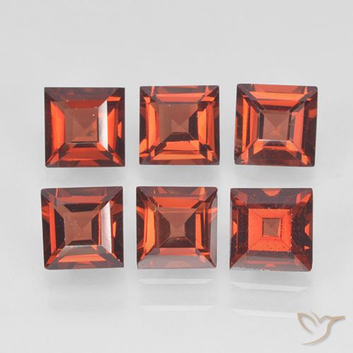 2.60ctw Natural Rojo medio Granate piropo, Cuadrado, VVS-VS
