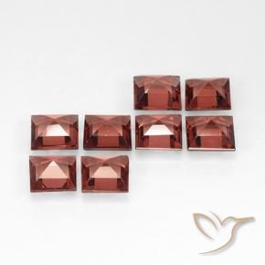 Gemas de Granate piropo Rojo medio natural de 2.91 ct, Cuadrado, VVS-VS