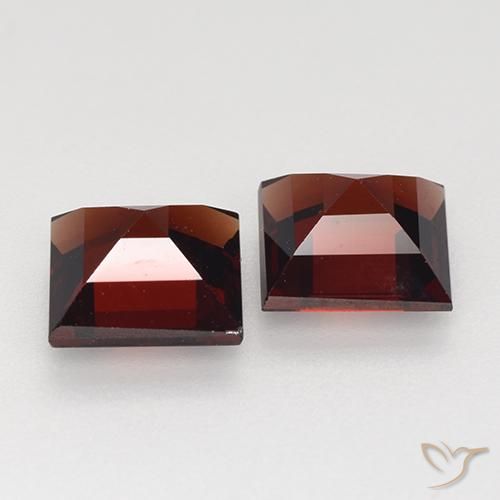 Gemas de Granate piropo Rojo oscuro natural de 2.79 ct, Cuadrado, VVS-VS