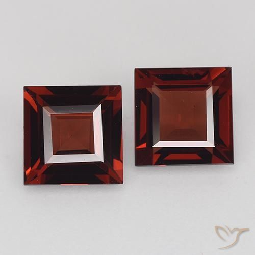 2.49ctw Natural Rojo oscuro Granate piropo, Cuadrado, VVS-VS