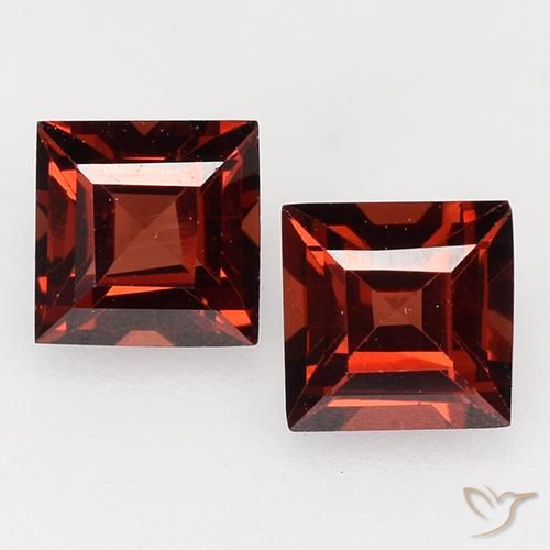 0.94ctw Natural Rojo oscuro Granate piropo, Cuadrado, VVS-VS