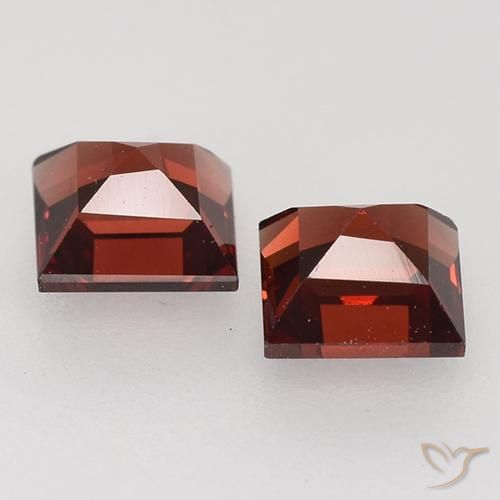 Gemas de Granate piropo Rojo oscuro natural de 1.00 ct, Cuadrado, VVS-VS