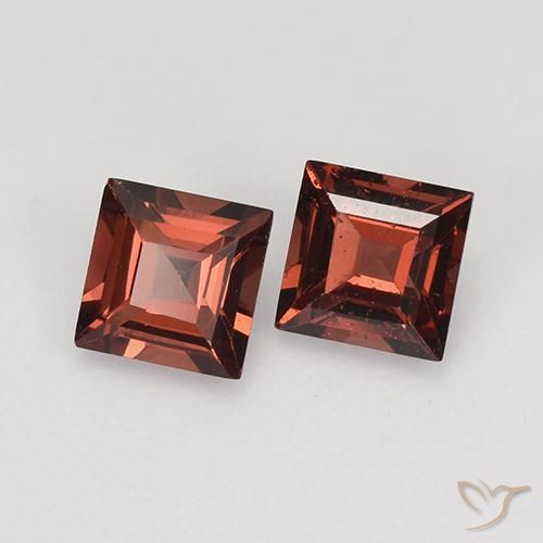 Gemas de Granate piropo Rojo oscuro natural de 0.93 ct, Cuadrado, VVS-VS