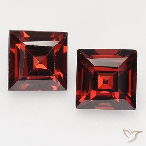 0.95ctw Natural Rojo oscuro Granate piropo, Cuadrado, VVS-VS