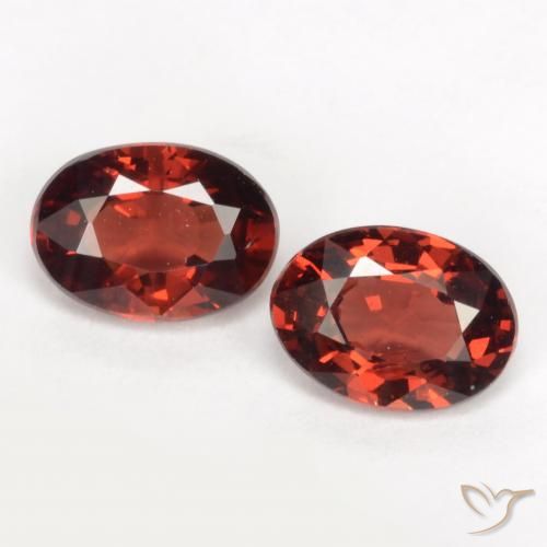 1.96ctw Natural Rojo grosella Granate piropo, Ovalada, VVS-VS