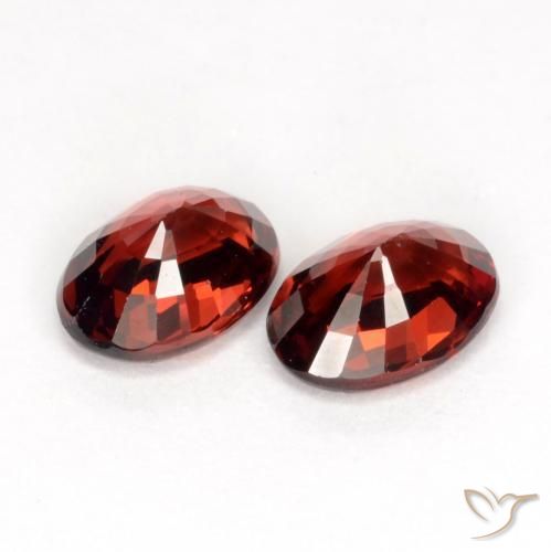 Gemas de Granate piropo Rojo oscuro natural de 2.08 ct, Ovalada, VVS-VS