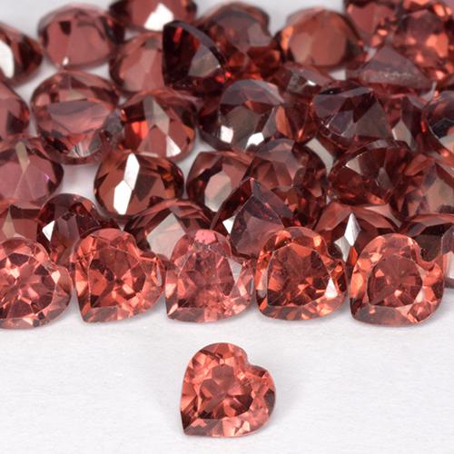 Gemas de Granate Piropo Rojo oscuro natural de 1.25 ct, Forma de corazón, VVS-VS