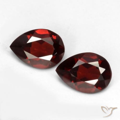 1.62ctw Natural Rojo oscuro Granate piropo, En forma de pera, VVS-VS