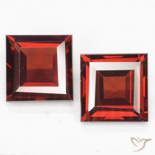 4.13ctw Natural Rojo medio Granate piropo, Cuadrado, VVS-VS