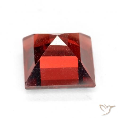 Granate piropo Rojo medio natural de 2.19 ct, Cuadrado, VVS-VS