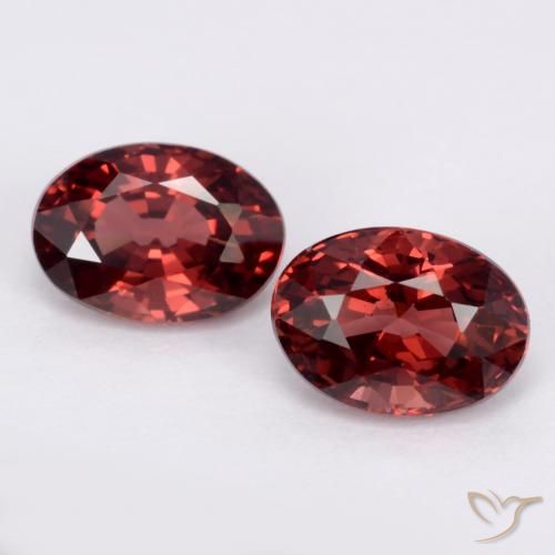 2.36ctw Natural Rojo oscuro Granate piropo, Ovalada, VS