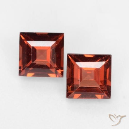 0.88ctw Natural Rojo oscuro Granate piropo, Cuadrado, VVS-VS