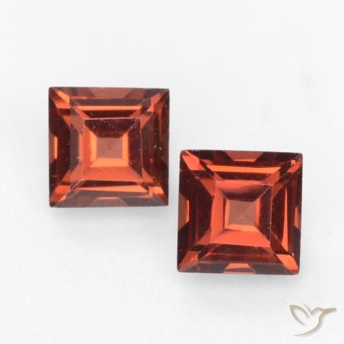 0.87ctw Natural Rojo oscuro Granate piropo, Cuadrado, VVS-VS
