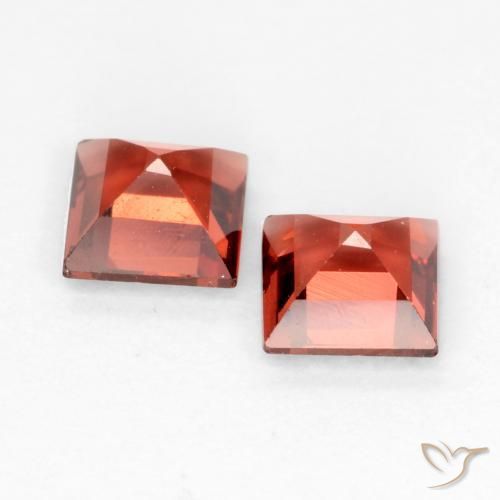 Gemas de Granate piropo Rojo escarlata natural de 0.88 ct, Cuadrado, VVS-VS