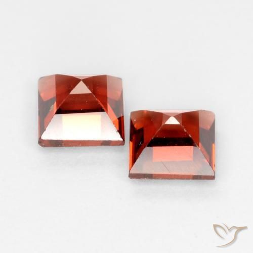 Gemas de Granate piropo Rojo oscuro natural de 0.91 ct, Cuadrado, VVS-VS
