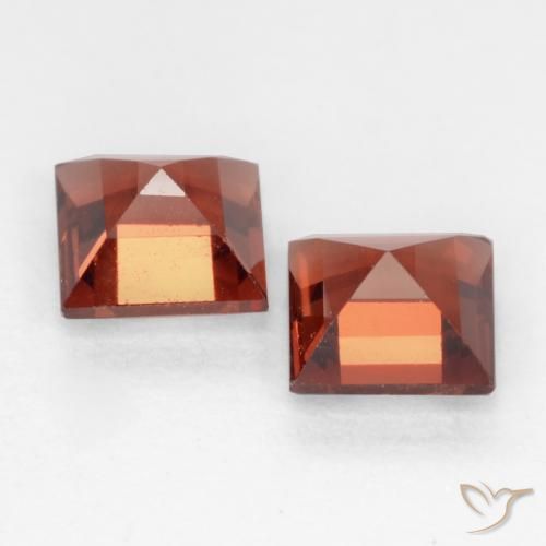 Gemas de Granate piropo Rojo medio natural de 0.88 ct, Cuadrado, VVS-VS