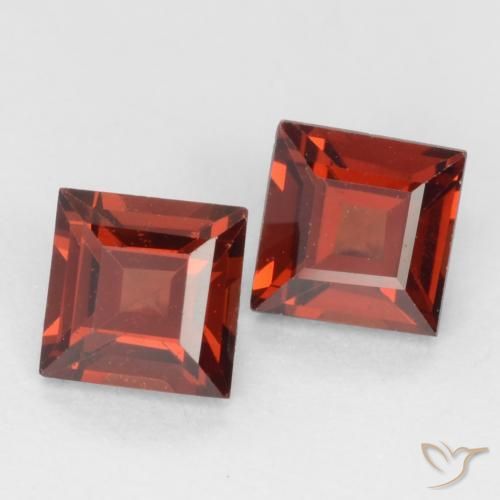 Gemas de Granate piropo Rojo grosella natural de 0.91 ct, Cuadrado, VVS-VS