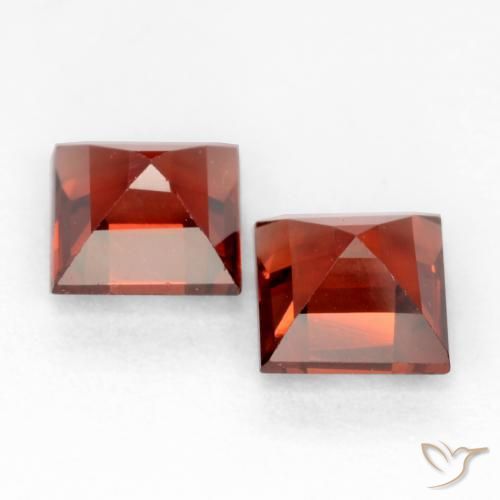 Gemas de Granate piropo Rojo sangría natural de 0.99 ct, Cuadrado, VVS-VS