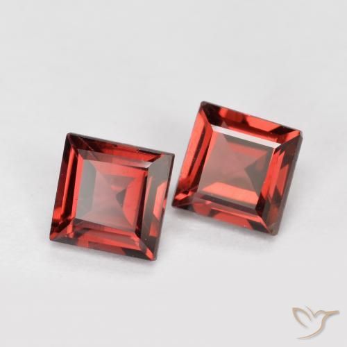 Gemas de Granate piropo Rojo oscuro natural de 1.01 ct, Cuadrado, VS