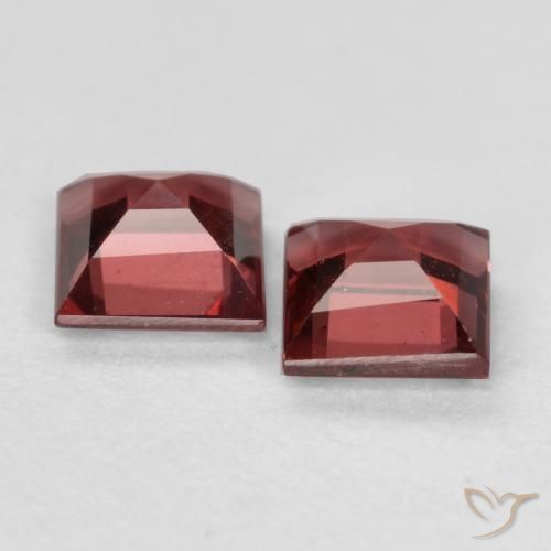 Gemas de Granate piropo Rojo oscuro natural de 0.91 ct, Cuadrado, VS