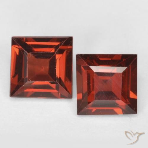 0.86ctw Natural Rojo grosella Granate piropo, Cuadrado, VS