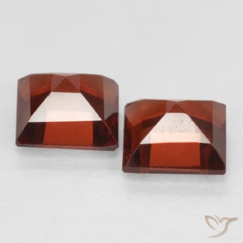 Gemas de Granate piropo Rojo sangría natural de 0.90 ct, Cuadrado, VS