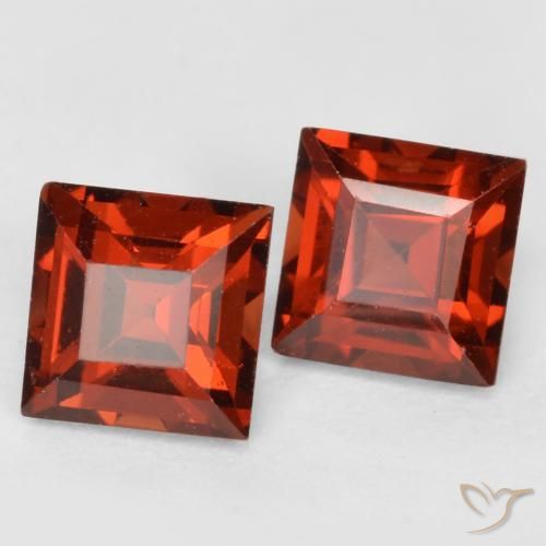 Gemas de Granate piropo Rojo sangría natural de 0.98 ct, Cuadrado, VS