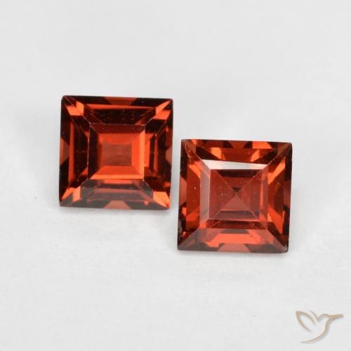 Gemas de Granate piropo Rojo medio natural de 0.99 ct, Cuadrado, VS