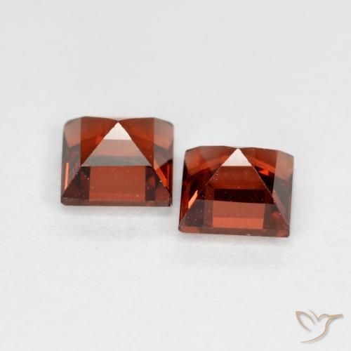 Gemas de Granate piropo Rojo medio natural de 0.99 ct, Cuadrado, VS