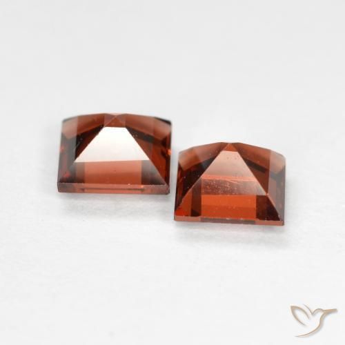 Gemas de Granate piropo Rojo oscuro natural de 0.87 ct, Cuadrado, VS