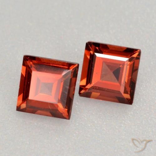 Gemas de Granate piropo Rojo medio natural de 0.88 ct, Cuadrado, VS