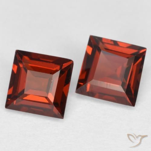 Gemas de Granate piropo Rojo sangría natural de 0.85 ct, Cuadrado, VS