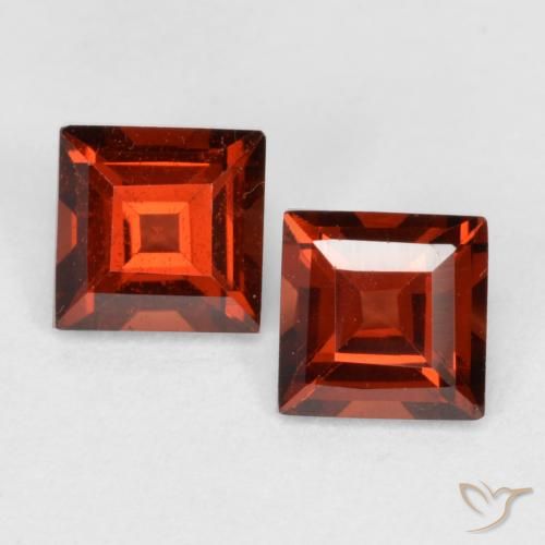 0.91ctw Natural Rojo grosella Granate piropo, Cuadrado, VS