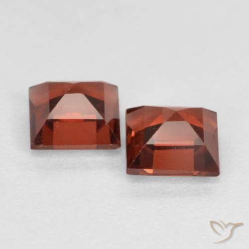 Gemas de Granate piropo Rojo medio natural de 0.87 ct, Cuadrado, VS
