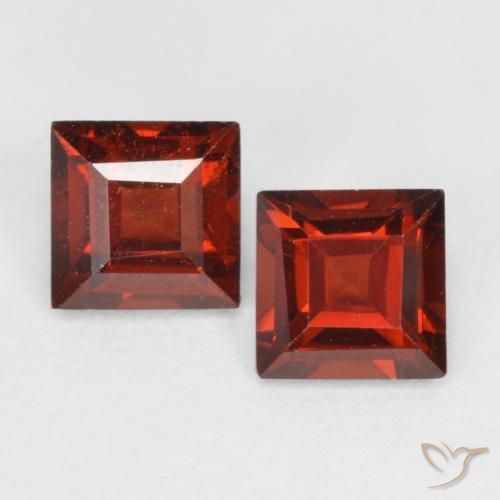 0.92ctw Natural Rojo oscuro Granate piropo, Cuadrado, VS