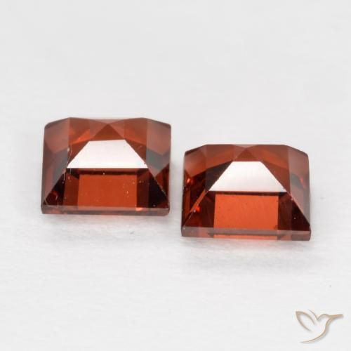 Gemas de Granate piropo Rojo grosella natural de 0.94 ct, Cuadrado, VS