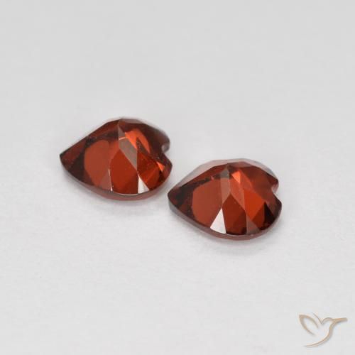 Gemas de Granate piropo Rojo sangría natural de 1.09 ct, Corazón, VS