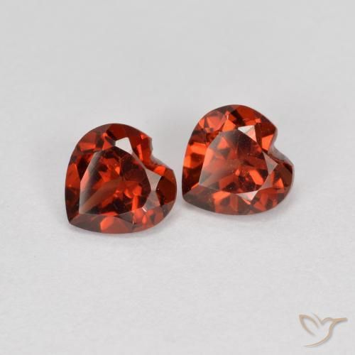 Gemas de Granate piropo Rojo claro natural de 1.24 ct, Corazón, VS