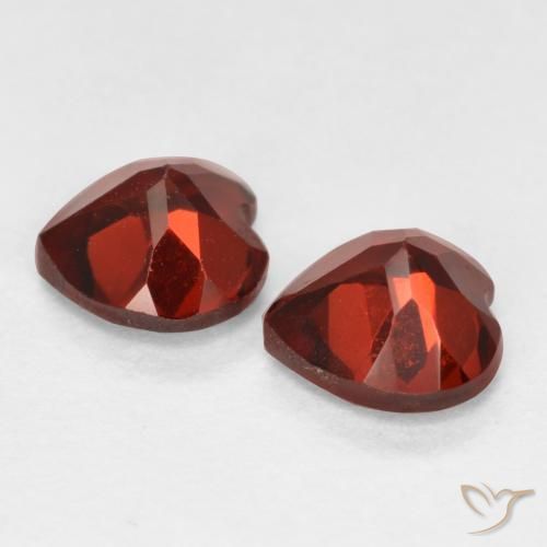 Gemas de Granate piropo Rojo sangría natural de 1.26 ct, Corazón, VS