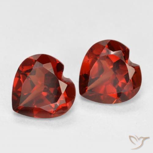 Gemas de Granate piropo Rojo medio natural de 1.24 ct, Corazón, VS