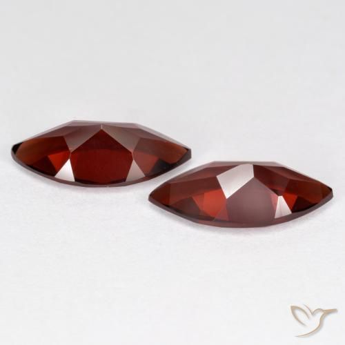 Gemas de Granate piropo Rojo medio natural de 3.97 ct, Marquesa, VVS