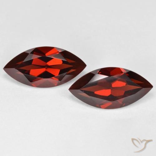 4.45ctw Natural Rojo oscuro Granate piropo, Marquesa, VVS