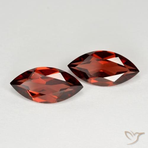 Gemas de Granate piropo Rojo medio natural de 3.83 ct, Marquesa, VS