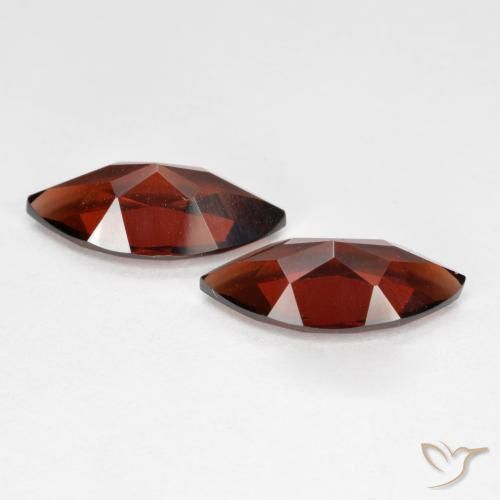 Gemas de Granate piropo Rojo oscuro natural de 3.89 ct, Marquesa, VVS-VS