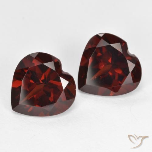 Gemas de Granate piropo Rojo oscuro natural de 4.18 ct, Corazón, VVS-VS