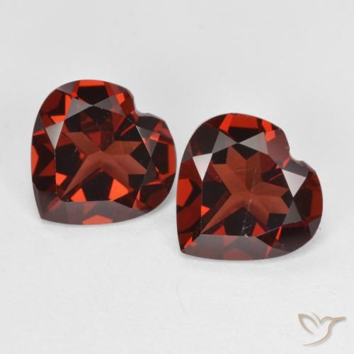 3.51ctw Natural Rojo sangre intenso Granate piropo, Corazón, VVS-VS