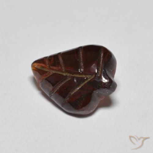 Granate piropo Rojo oscuro natural de 3.10 ct, Elegante, Transparente